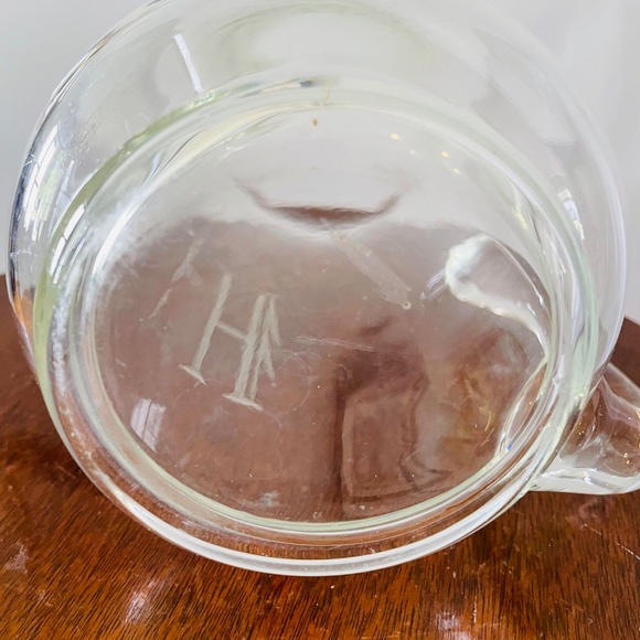 Vintage Clear glass pitcher with an etched “H” Monogram, Vintage Glass Pitcher - Picture 7 of 7